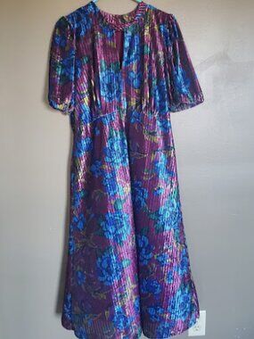 Maggy London Women's Midi Dress Size 14 Velvet Short Sleeve Floral Soft Stretch